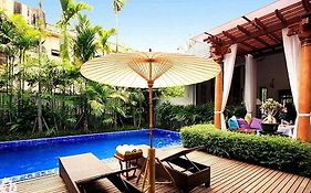 Baan Klang Wiang Boutique Hotel Chiang Mai